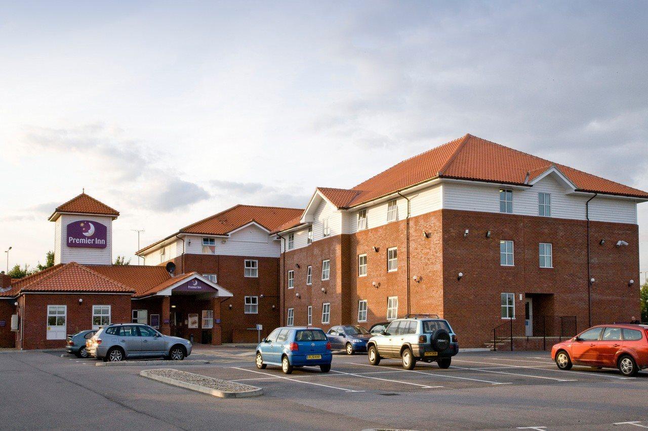 Premier Inn チェルムスフォード エクステリア 写真