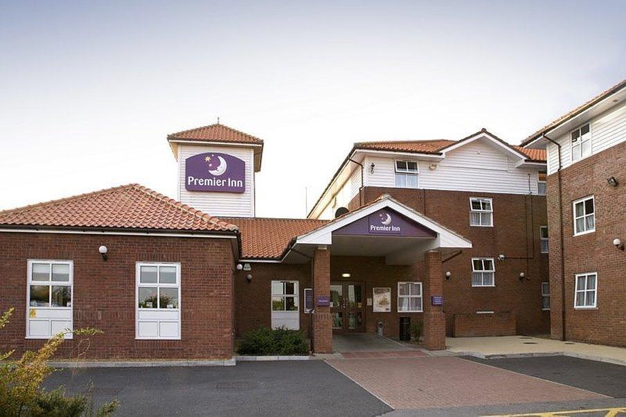 Premier Inn チェルムスフォード エクステリア 写真