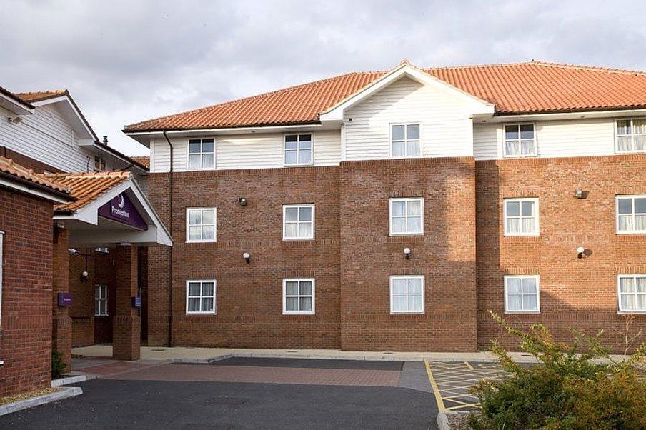 Premier Inn チェルムスフォード エクステリア 写真