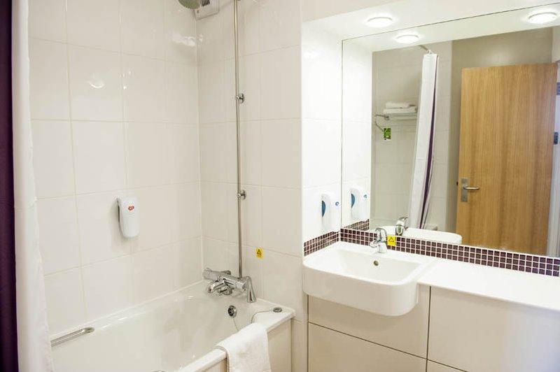 Premier Inn チェルムスフォード エクステリア 写真