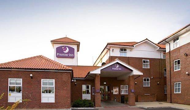 Premier Inn チェルムスフォード エクステリア 写真